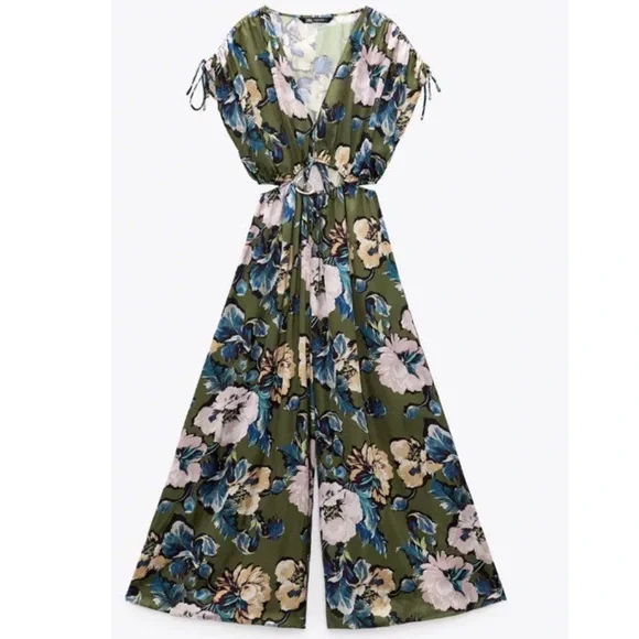 NWOT Zara Floral Print Flowy Junpsuit